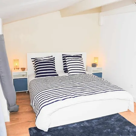 Apartman Le Charmy Blue * Wifi * Centre Historique *